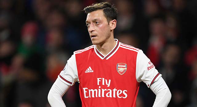 การพนันออนไลน์มีอะไรบ้าง